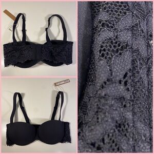 SKIMS Black Lace Strapless Convertible Bra